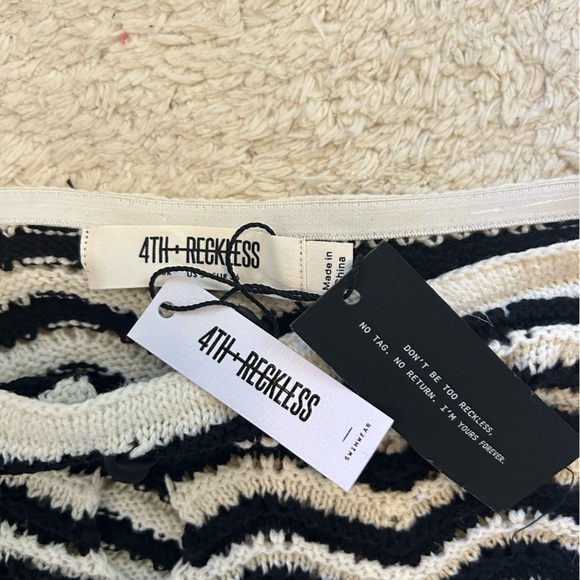 ASOS Crochet Strapless Stripe Top - Picture 5 of 6